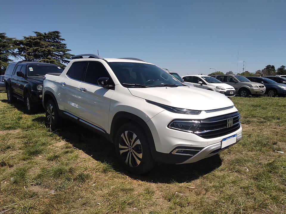 Fiat Toro Volcano 2022 — 2022 Fiat Toro 2.0 Multijet Volcano.jpg (imagem ilustrativa)